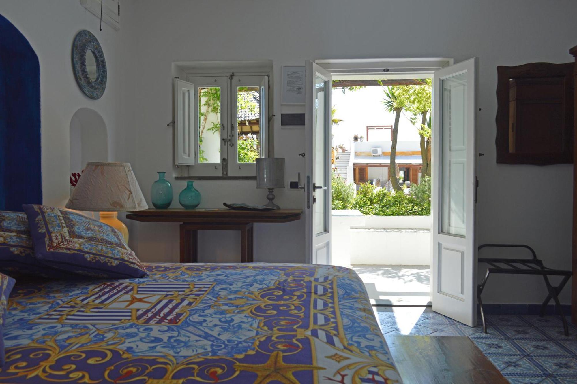 Hotel Oasi Panarea Ngoại thất bức ảnh
